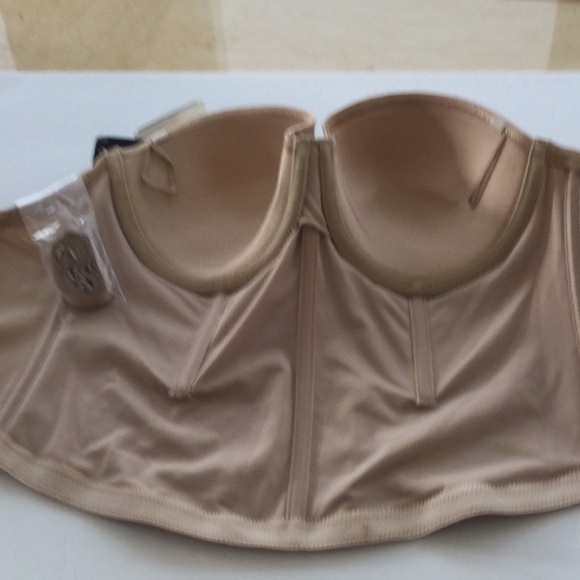 Bustier Molded Cup extra Firm control color beige size 36C. #77. - Picture 3 of 9